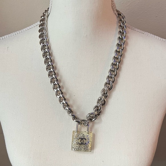 CHANEL Chain CC Padlock Necklace - Picture 1 of 7